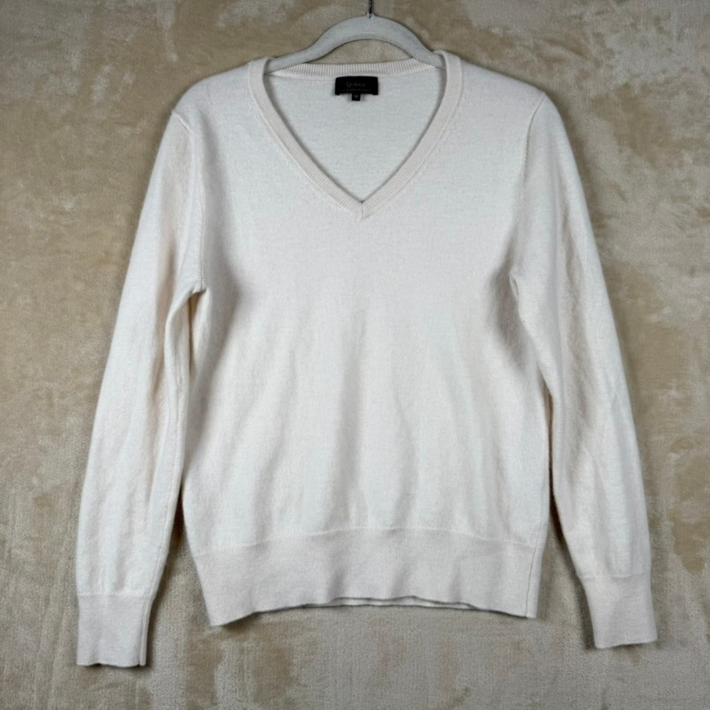 Quince Womens Size M 100% Mongolian Cashmere V-Neck Sweater Cream White Luxury